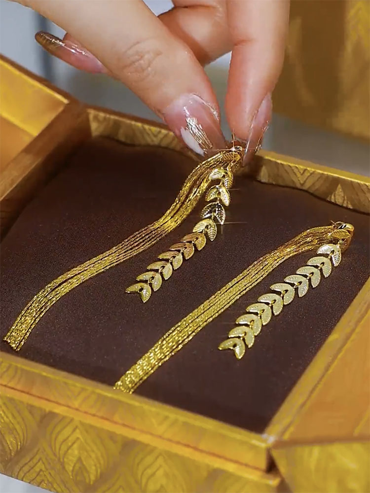 Tassel earring(24k gold plated)